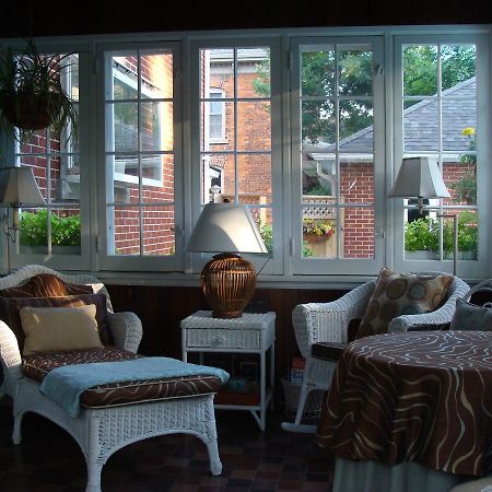 Robinsong Bed and Breakfast Thorold Εξωτερικό φωτογραφία
