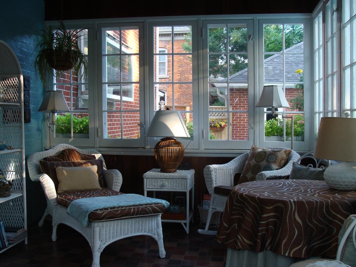 Robinsong Bed and Breakfast Thorold Εξωτερικό φωτογραφία