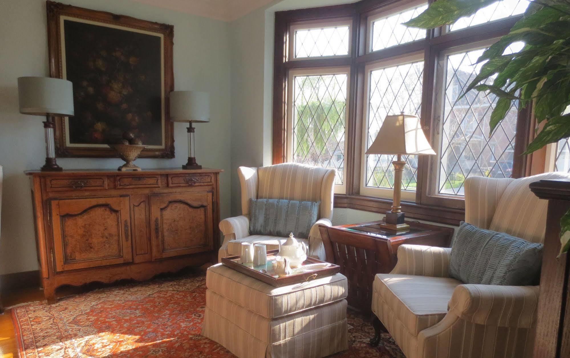 Robinsong Bed and Breakfast Thorold Εξωτερικό φωτογραφία